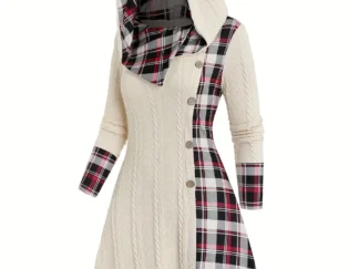 Gestricktes Kleid mit Kapuze, in verschiedenen Größen