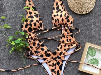 Einteiliger Badeanzug mit Leopardenmuster