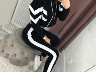 Zweiteiliger Trainingsanzug, Hose & Hoody