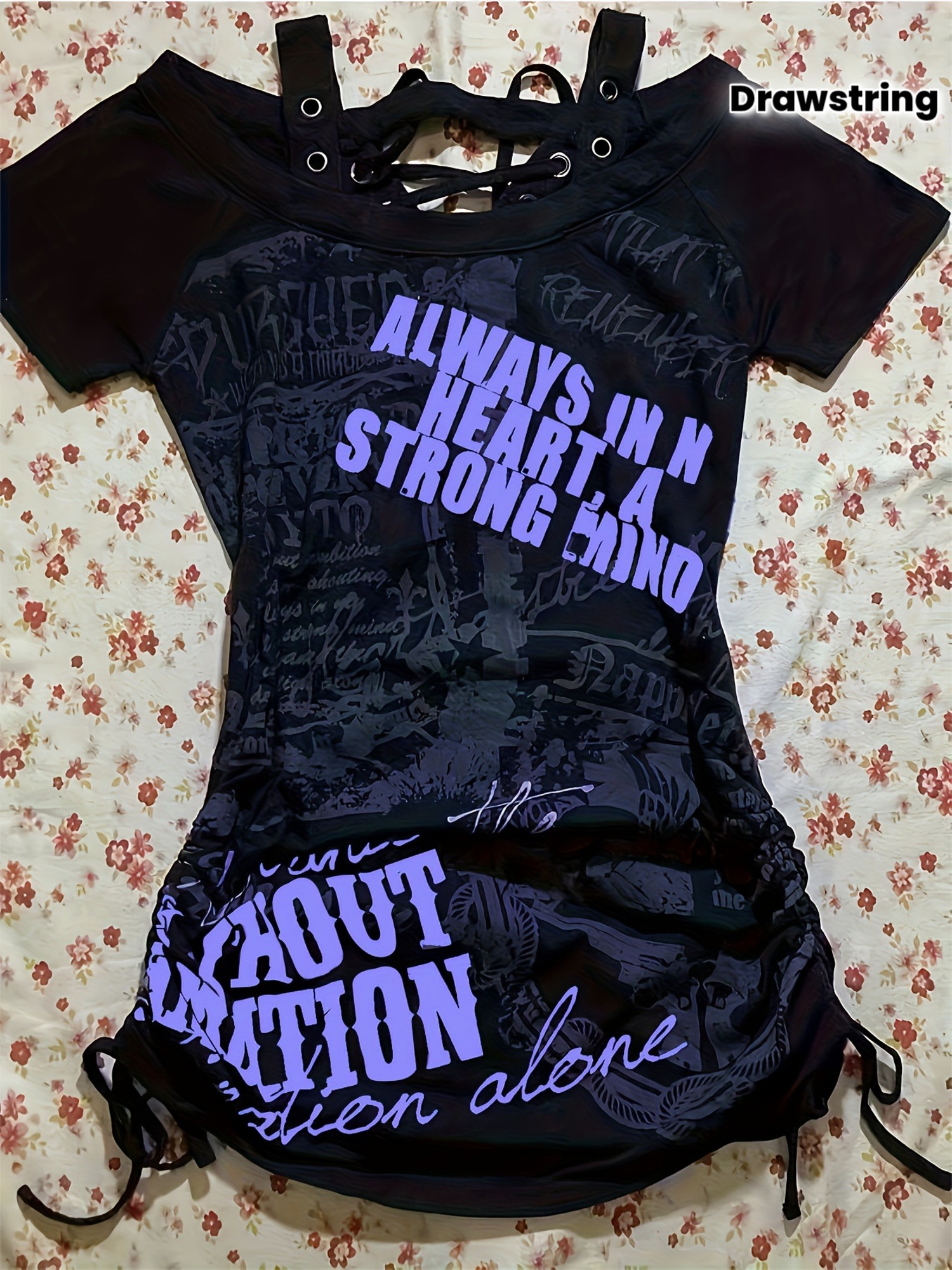 Kurzarm-Damen-Top mit frechem Vintage-Buchstabenprint